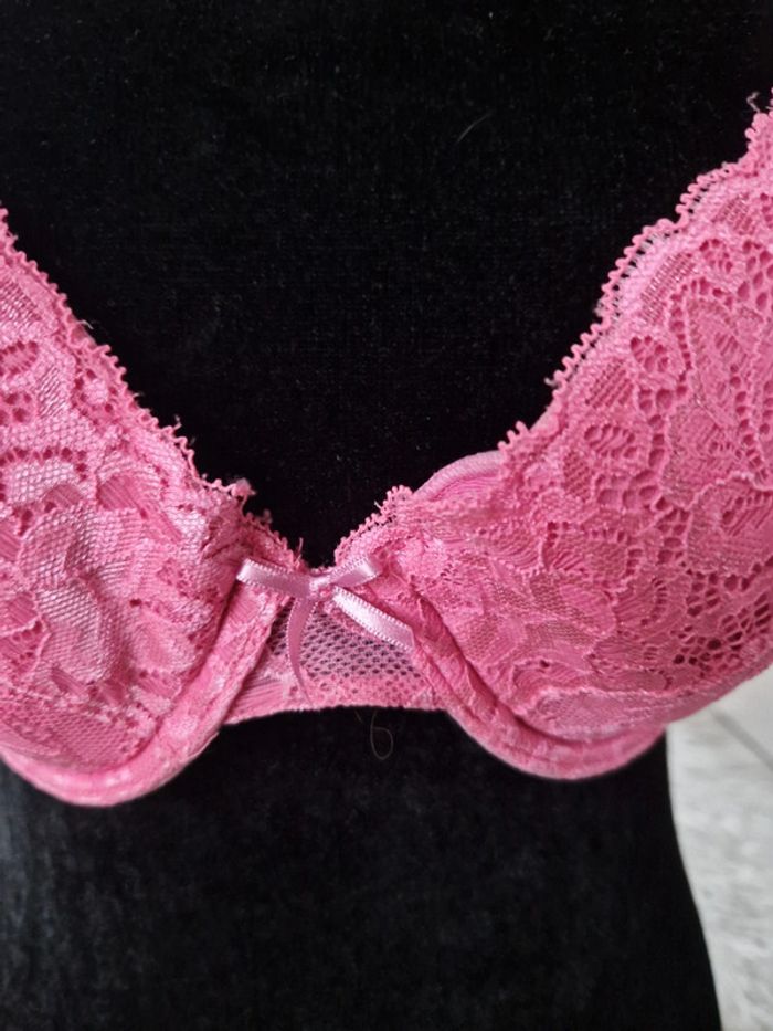 🤗 Soutien gorge neuf T.95D - photo numéro 3