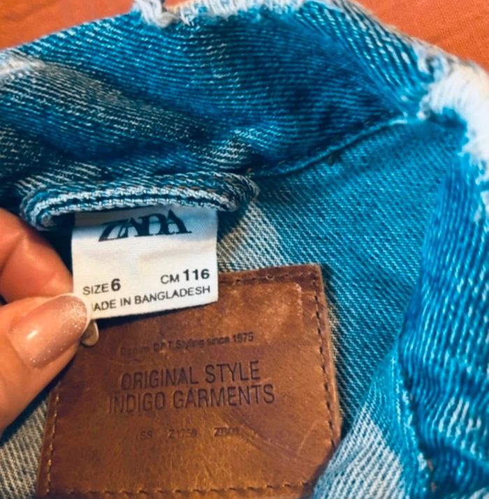 💙 Veste en jean Zara garçon – 6 ans – Effet usé tendance 💙 - photo numéro 5
