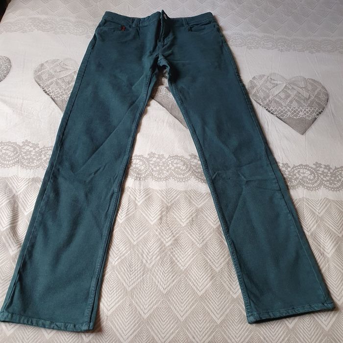 Jean okaidi de taille 14ans