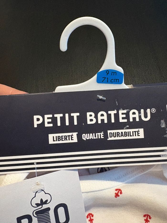 Lot de 3 bodies Manches longues Petit bateau (encre rouge) Taille 9 mois. - photo numéro 4