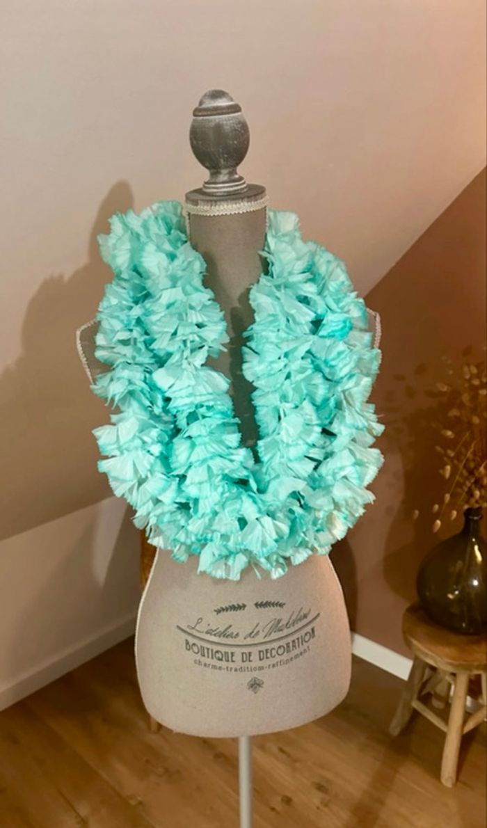 💜 Lots de colliers de fleurs artificiels bleu et turquoise 💜 - photo numéro 2