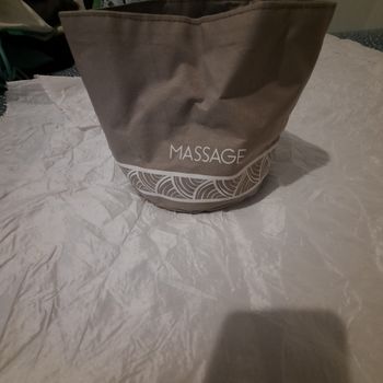 Vends panier pour salle de bain