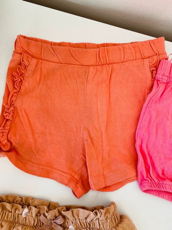 Lot de 7 shorts été en 24 mois / sans défaut - photo numéro 4