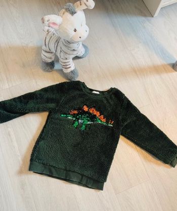 Pull dinosaure réversible