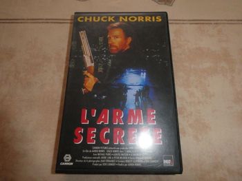 Cassette VHS Chuck Norris "L'arme secrète"