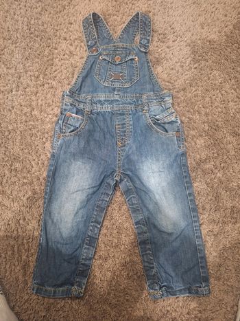 Salopette zara taille 12 / 18 mois