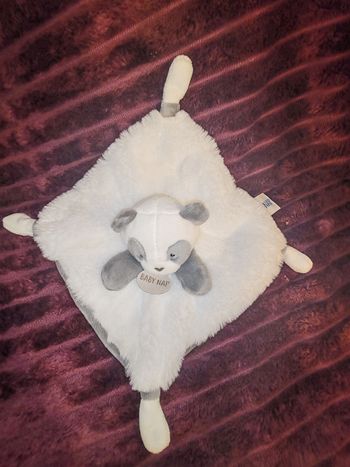 Panda baby nat gris et blanc carré