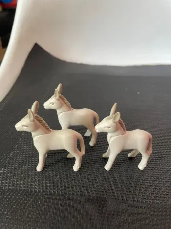 Playmobil lot 3 figurines bébés ânes ânons gris western country écurie centre équestre