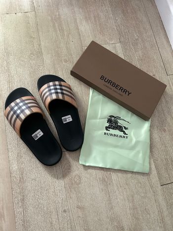Claquette burberry 