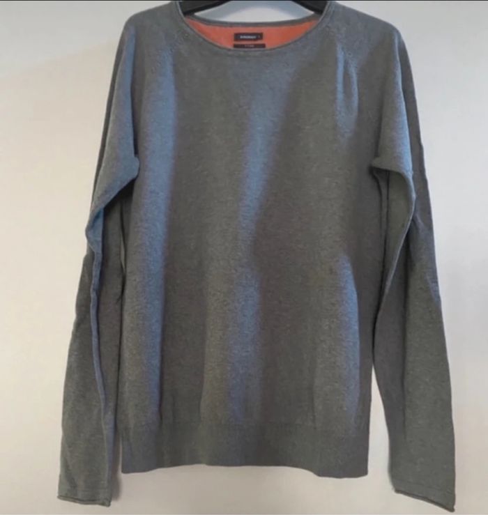 Pull gris in extenso taille L
