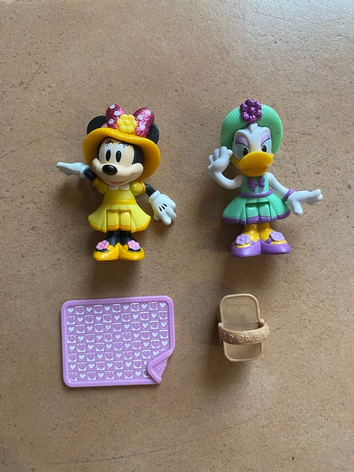 Minnie et Daisy le goûter