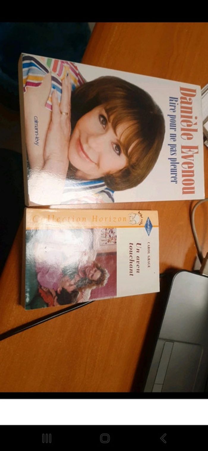 Lot de 2 livres pas chère