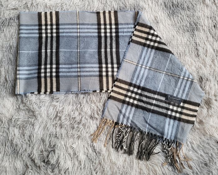 🧣💙 Écharpe Vintage Burberrys of London – 100% Laine d’Agneau – Made in England 💙🧣 - photo numéro 8