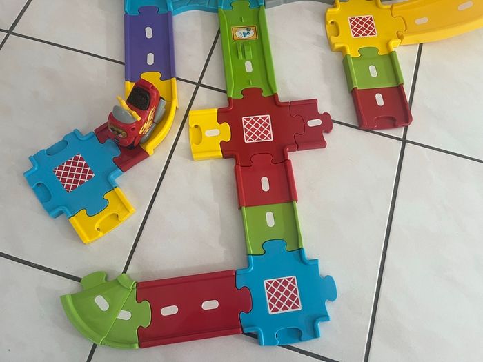 Tut Tut Bolides Caserne - photo numéro 2