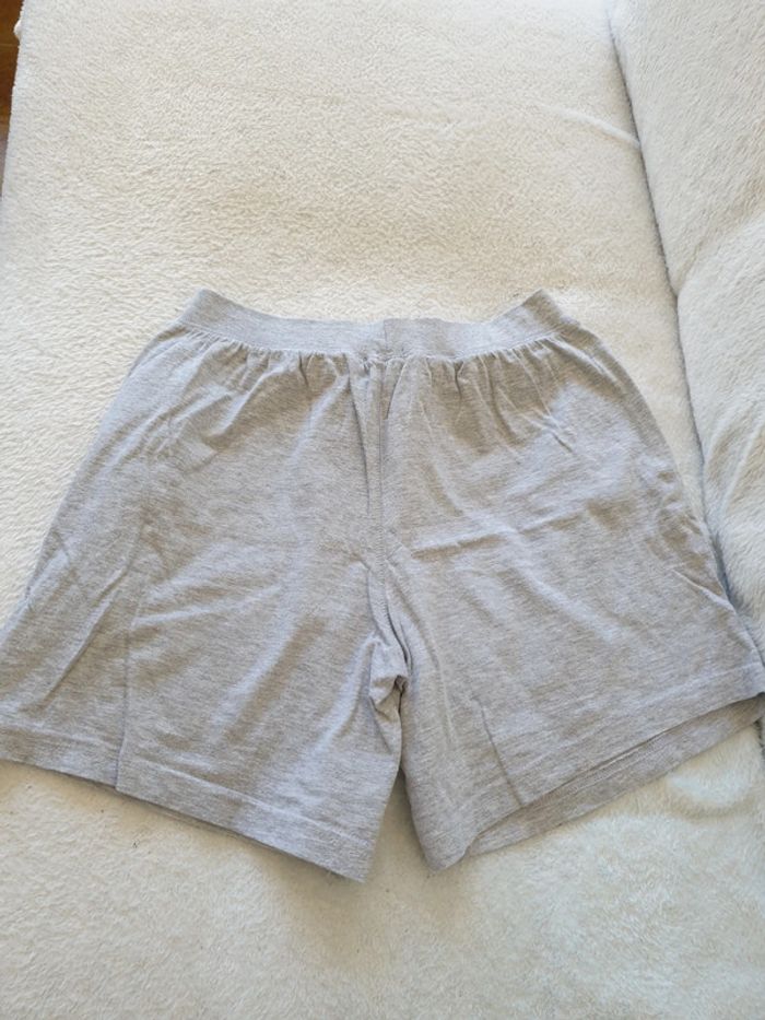 Short leger 12 ans - photo numéro 4