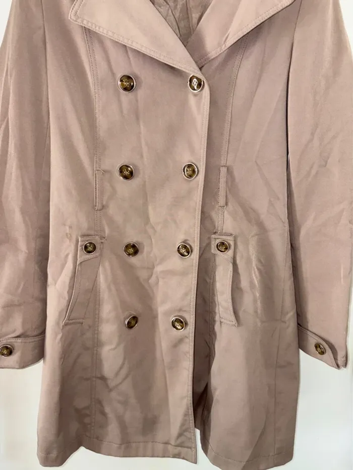 Trench femme taille 38 beige en très bon état - photo numéro 3