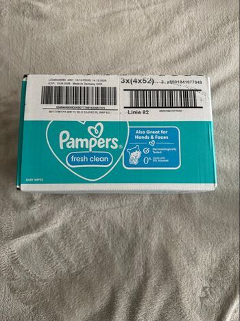 Lingettes Pampers Fresh Clean