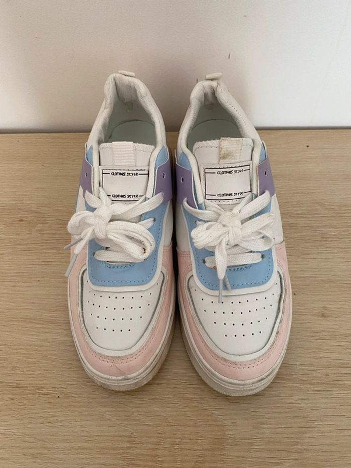 Baskets Femme Taille 39 - photo numéro 3