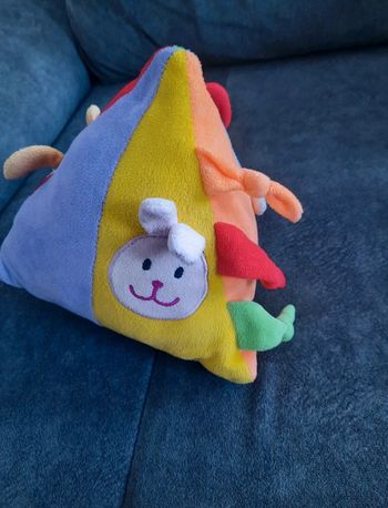 Peluche pyramide