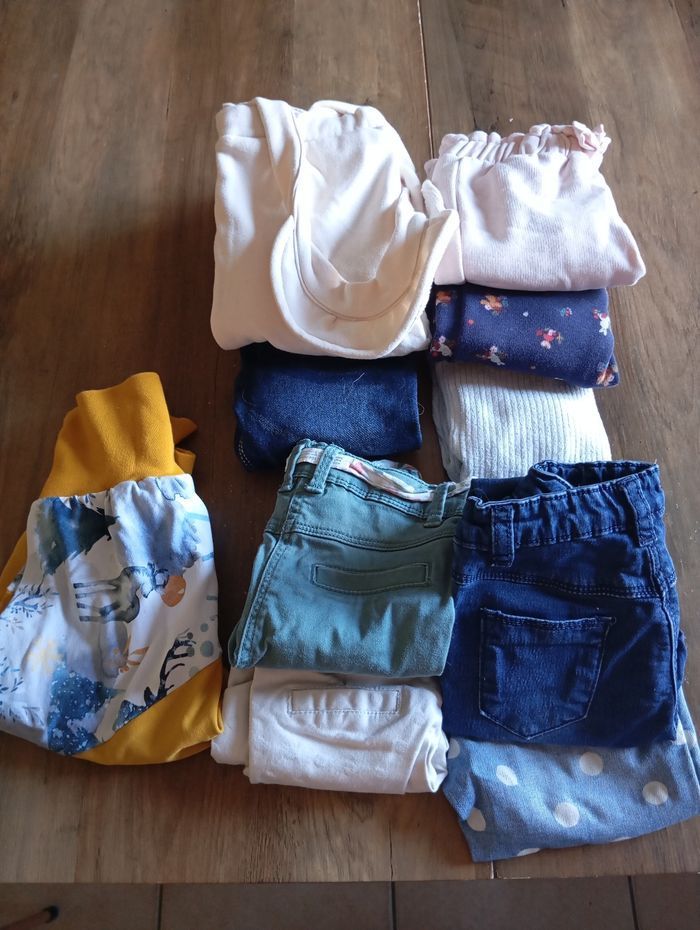 Lot vêtements fille 18 mois - photo numéro 9