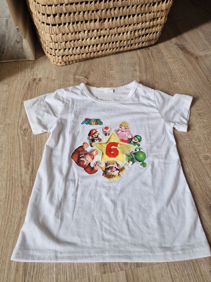Tee-shirt Mario anniversaire 6 ans