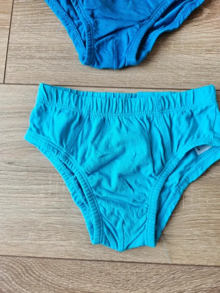 Lot de 4 slip neufs 98/104cm - photo numéro 5