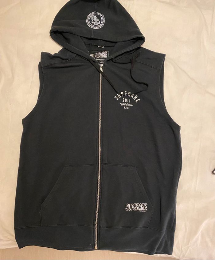 Sweat de sport sans manches