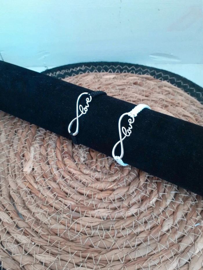Bracelet  macramé  breloque love  n°6