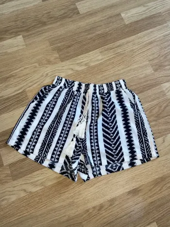 Short femme