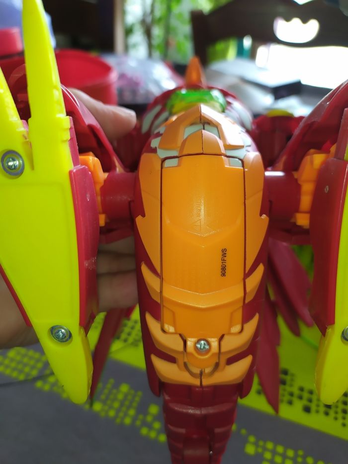 Énorme robot Bakugan son et lumière comme neuf - photo numéro 8