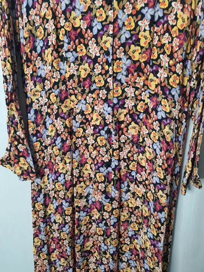 Jolie robe chemise fleurie - photo numéro 2