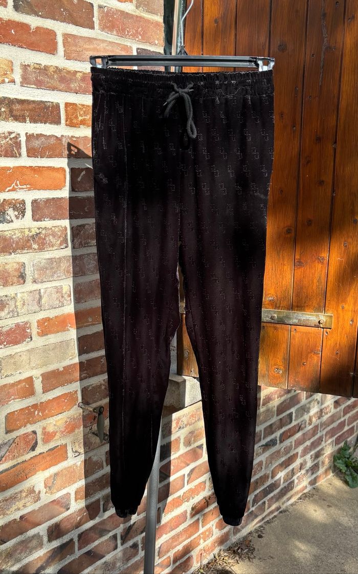 🖤 Jogging velours embossé BOOHOO Taille 36🖤