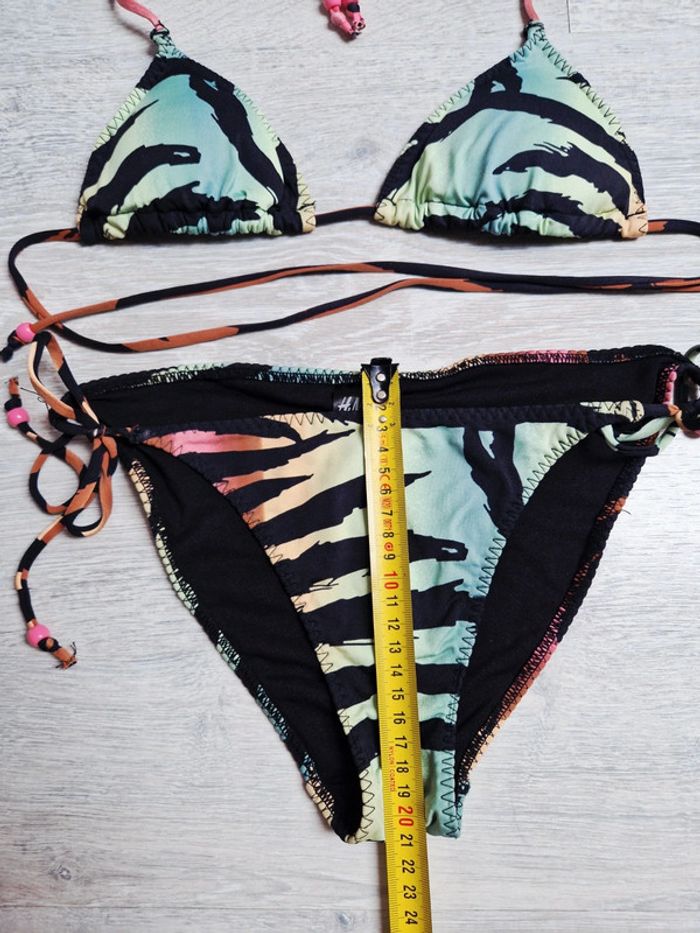 Maillot de bain bikini 2 pièces H&M haut en triangle rembourré 34 et bas en 36 - photo numéro 4