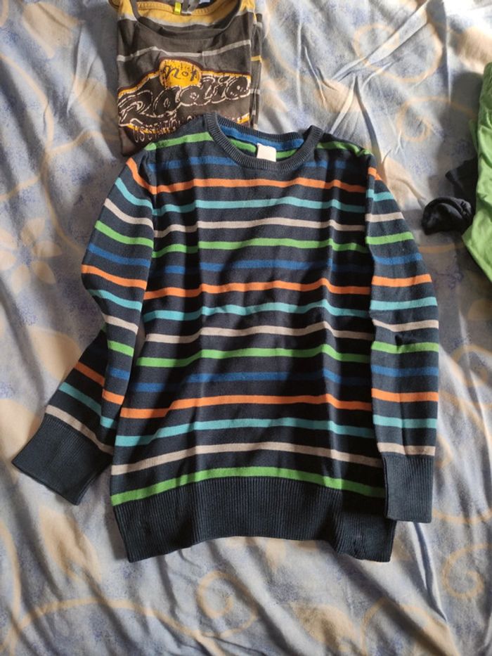 Lot 4 vêtements 5/6 ans - photo numéro 3