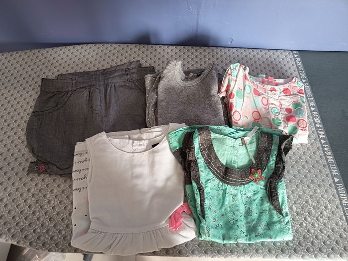 Vêtements fille 9 mois