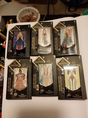 Pins Disney shopdisney princesse