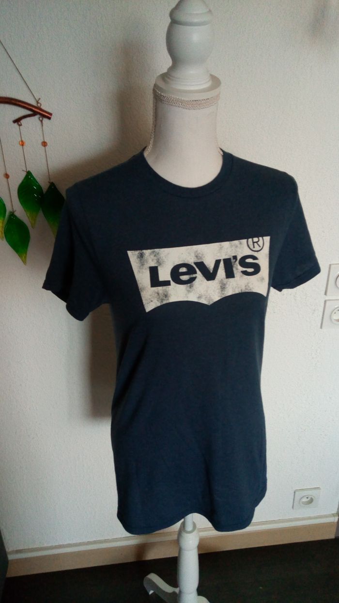 Tee-shirt bleu - photo numéro 2