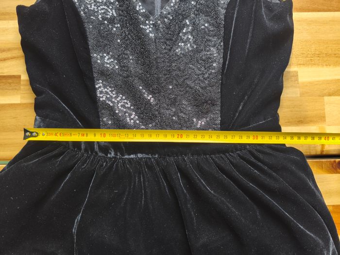 Robe noire velours Naf Naf taille 38 - photo numéro 8