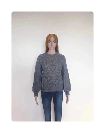 Magnifique pull en maille gris chiné