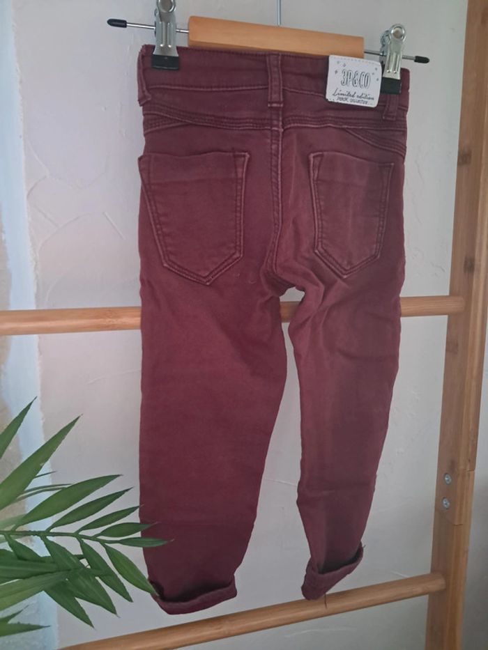 Jeans slim bordeaux 4 ans 104cm 3pommes tbe - photo numéro 2