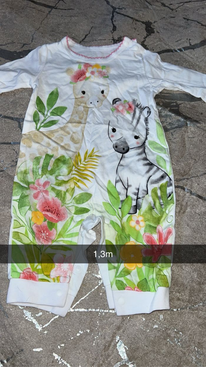 9 pyjama - photo numéro 3