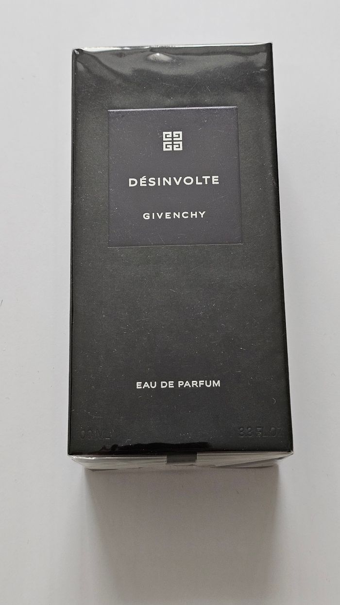Eau de Parfum Désinvolte Givenchy 100ml neuf