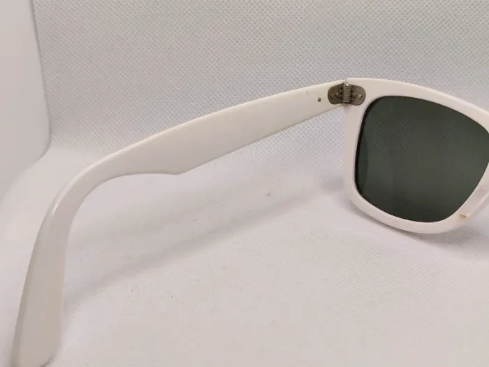Lunettes de soleil Ray Ban Wayfarer édition limitée du métro de new york - photo numéro 3