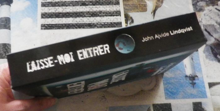 Laisse moi entrer de John Ajvide Lindqvist Ed. France Loisirs - photo numéro 3