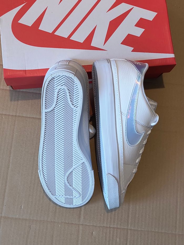 Baskets chaussures Nike taille 39 - photo numéro 8