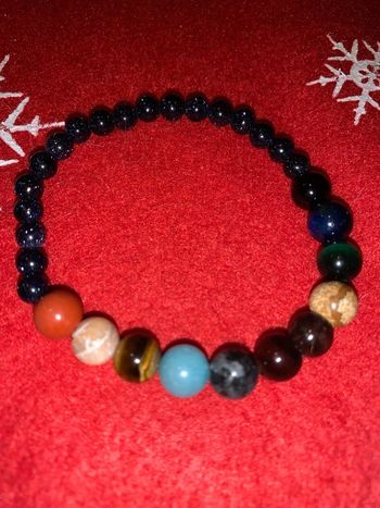 Bracelet de perles planètes