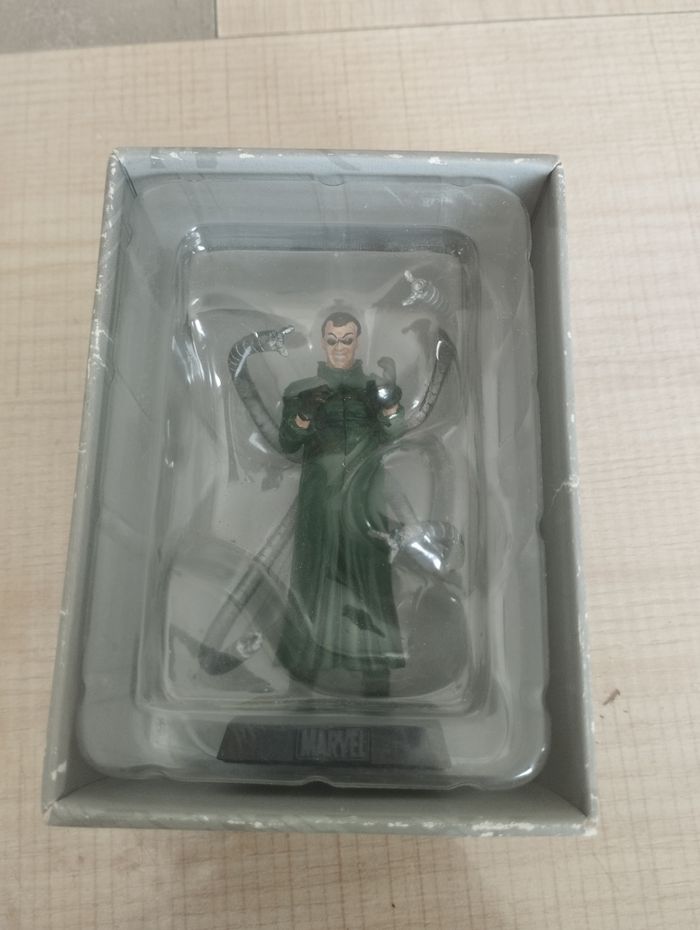 Figurine Marvel docteur Octopus en plomb
