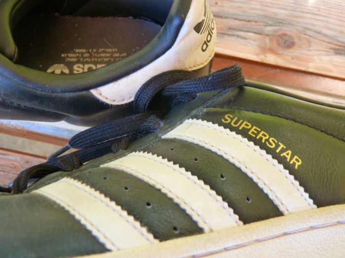 Baskets sneakers femme Chaussure Adidas Superstar Metal Toe noir blanc or 38 TBE - photo numéro 7