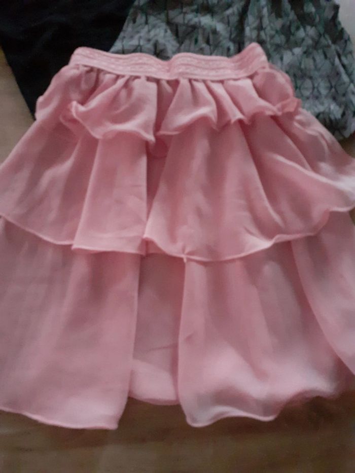 Lot fille 8 ans - photo numéro 2