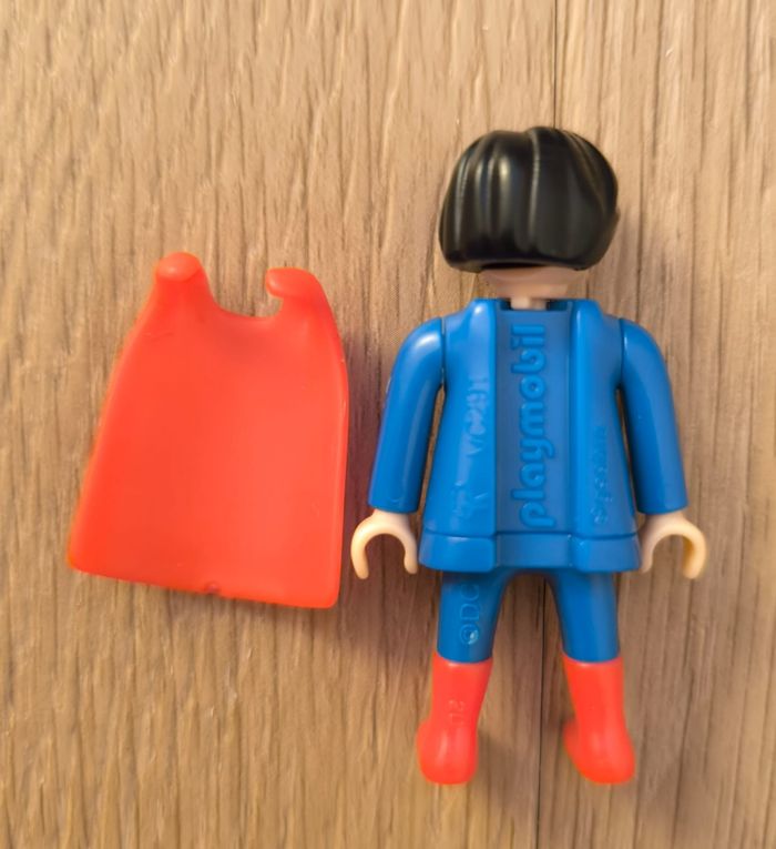figurine playmobil superman kinder - photo numéro 2